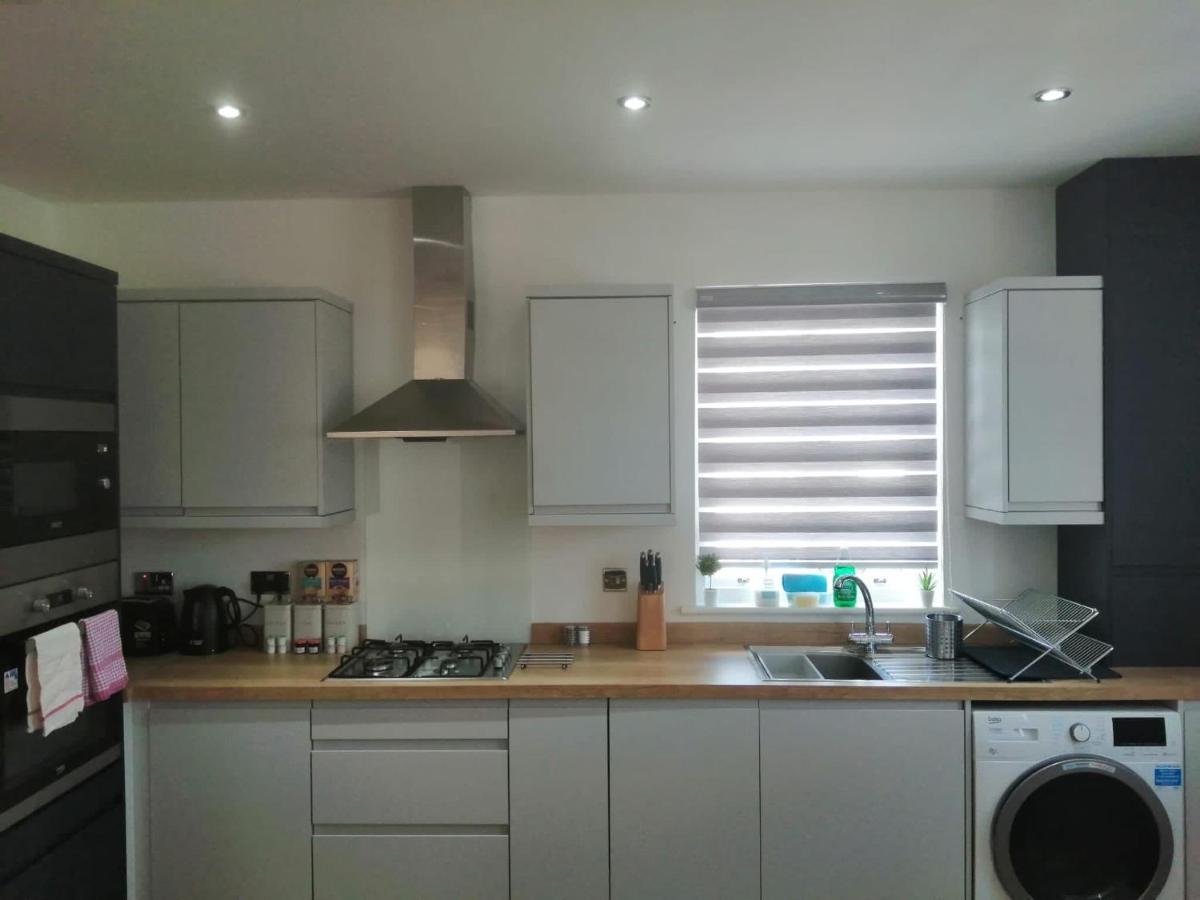 Apartment No 8 - Stay In Style In The Heart Of The Cathedral City. Truro Zewnętrze zdjęcie