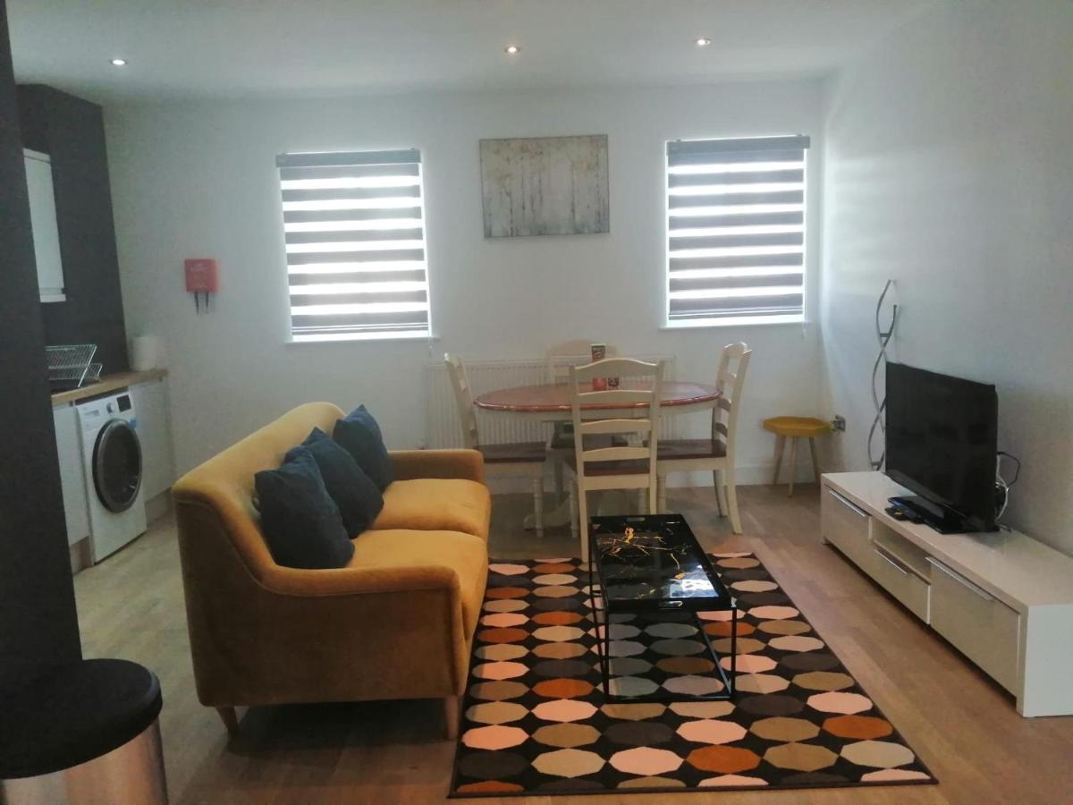 Apartment No 8 - Stay In Style In The Heart Of The Cathedral City. Truro Zewnętrze zdjęcie