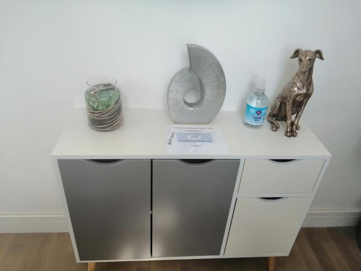 Apartment No 8 - Stay In Style In The Heart Of The Cathedral City. Truro Zewnętrze zdjęcie