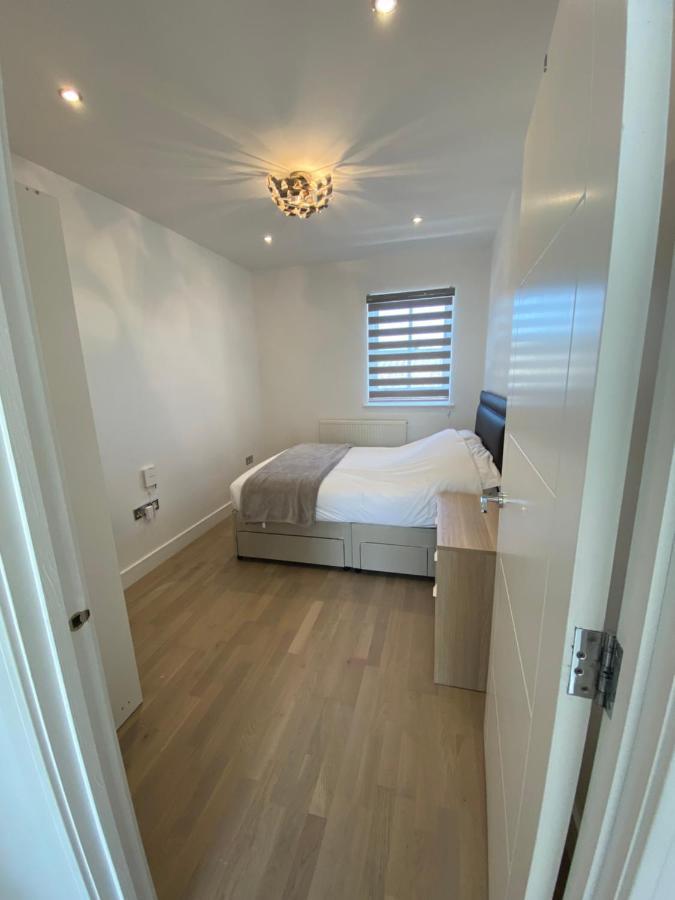 Apartment No 8 - Stay In Style In The Heart Of The Cathedral City. Truro Zewnętrze zdjęcie