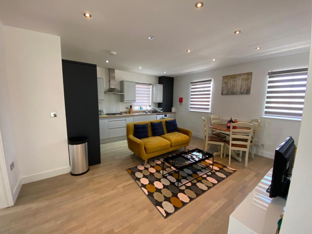 Apartment No 8 - Stay In Style In The Heart Of The Cathedral City. Truro Zewnętrze zdjęcie