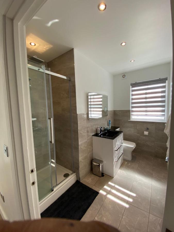 Apartment No 8 - Stay In Style In The Heart Of The Cathedral City. Truro Zewnętrze zdjęcie